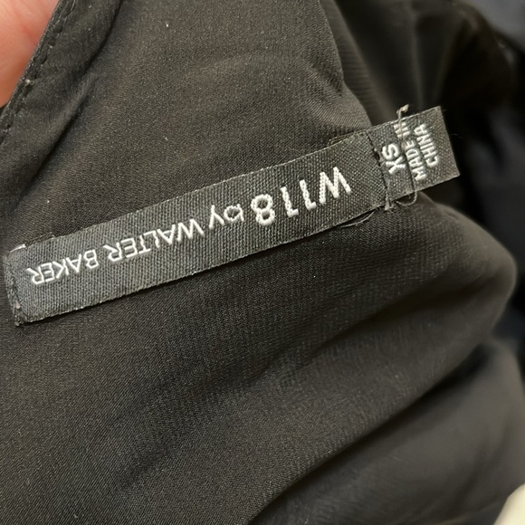 W118 BY WALTER BAKER size XS black Assymetric lined dress in excellent condition - Picture 4 of 8